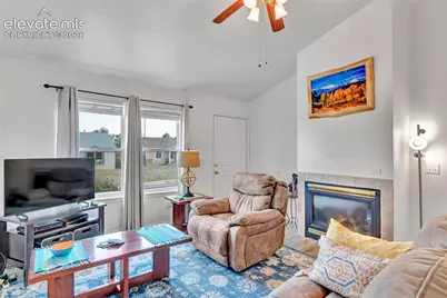 562 S Kearney Avenue, Colorado Springs, CO 80906 - Photo 5