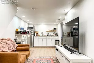 819 N Cedar St, Colorado Springs, CO 80903 - Photo 29