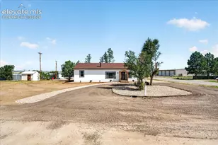 555 Kansas Ave, Calhan, CO 80808 - Photo 3