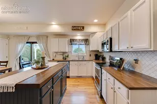 9509 Bur Oak Ln, Colorado Springs, CO 80925 - Photo 5