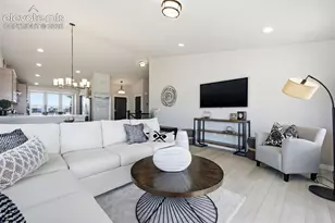 8844 Newport Bch Dr, Colorado Springs, CO 80908 - Photo 19