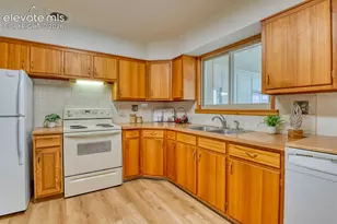 2121 Downing Dr, Colorado Springs, CO 80909 - Photo 11