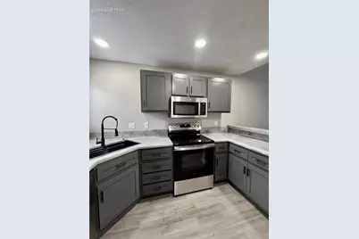 3921 Berkley Court, Colorado Springs, CO 80906 - Photo 7
