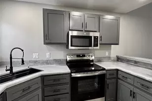 3921 Berkley Ct, Colorado Springs, CO 80906 - Photo 7