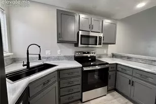 3921 Berkley Ct, Colorado Springs, CO 80906 - Photo 5