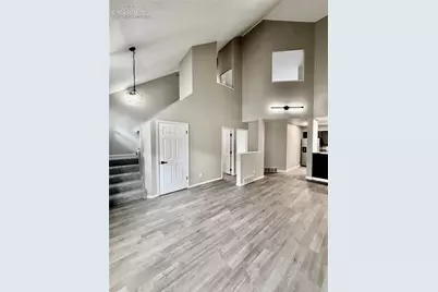 3921 Berkley Court, Colorado Springs, CO 80906 - Photo 3