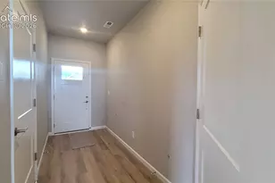 741 Belleza Vw, Colorado Springs, CO 80907 - Photo 3