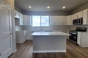 741 Belleza Vw, Colorado Springs, CO 80907 - Photo 13