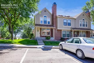 457 Rolling Hills Dr, Colorado Springs, CO 80919 - Photo 1