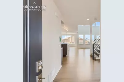 6440 Rolling Creek Drive, Colorado Springs, CO 80924 - Photo 17