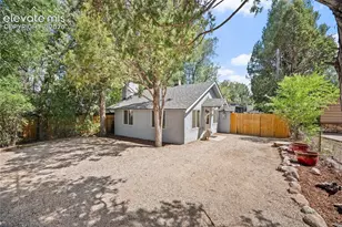 819 Cheyenne Blvd, Colorado Springs, CO 80905 - Photo 3