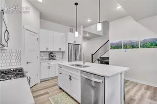 5675 Villa Lorenzo Dr, Colorado Springs, CO 80919 - Photo 7