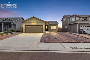 5328 Gannet Ln, Pueblo, CO 81008 - Photo 1