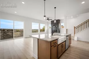 4405 Peak Crst Vw, Colorado Springs, CO 80918 - Photo 11