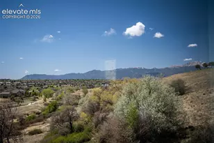 4405 Peak Crst Vw, Colorado Springs, CO 80918 - Photo 3