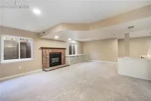 223 Saddlemountain Rd, Colorado Springs, CO 80919 - Photo 37