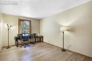 223 Saddlemountain Rd, Colorado Springs, CO 80919 - Photo 25