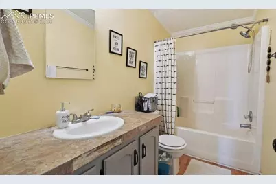 10025 Milne Road, Colorado Springs, CO 80928 - Photo 23