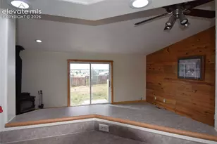 877 Maid Marian Dr, Divide, CO 80814 - Photo 25