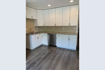 1012 Iowa Avenue, Colorado Springs, CO 80909 - Photo 31