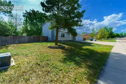6630 Cottonwood Grove Drive, Colorado Springs, CO 80925 - Photo 3