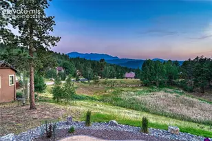 910 Spacious Skies Dr, Woodland Park, CO 80863 - Photo 37