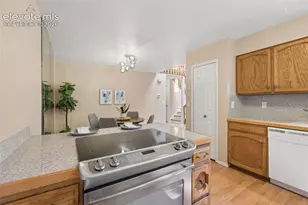 1884 Brookdale Dr, Colorado Springs, CO 80918 - Photo 9