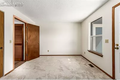 6393 Village Lane, Colorado Springs, CO 80918 - Photo 13