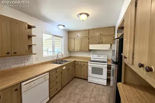 256 Sherri Dr, Colorado Springs, CO 80911 - Photo 9