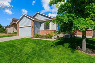 6627 Wagon Ridge Dr, Colorado Springs, CO 80923 - Photo 3