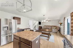 1223 Livingston Ave, Colorado Springs, CO 80906 - Photo 13