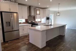 812 Iowa Ave, Colorado Springs, CO 80909 - Photo 3