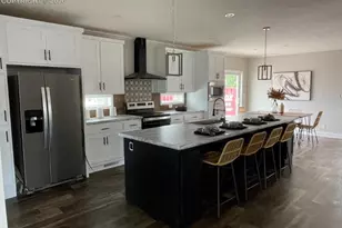 812 Iowa Ave, Colorado Springs, CO 80909 - Photo 3
