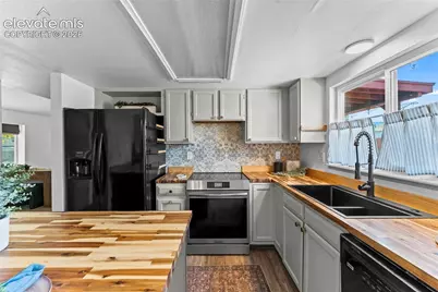 5870 Pemberton Way, Colorado Springs, CO 80919 - Photo 15