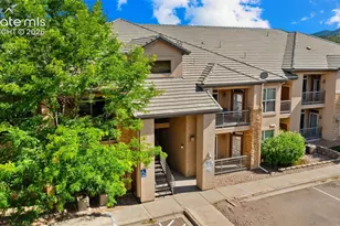 605 Cougar Bluff Point, Colorado Springs, CO 80906 - Photo 3