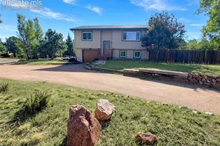 1056 Sundance Cir, Woodland Park, CO 80863 - Photo 1
