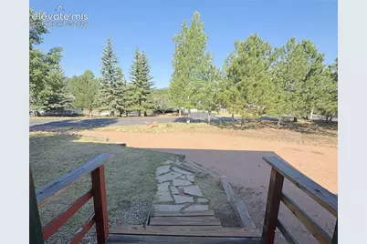 1056 Sundance Circle, Woodland Park, CO 80863 - Photo 5