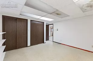 2260 Mesa Rd, Colorado Springs, CO 80904 - Photo 35