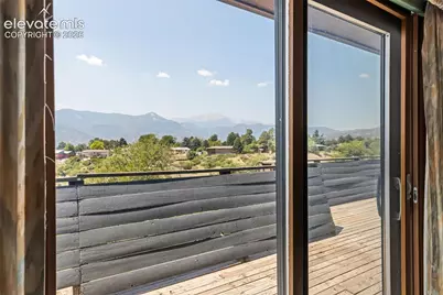 2260 Mesa Road, Colorado Springs, CO 80904 - Photo 9