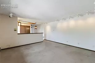 2260 Mesa Rd, Colorado Springs, CO 80904 - Photo 17