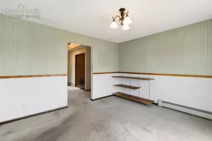 2260 Mesa Rd, Colorado Springs, CO 80904 - Photo 13