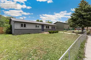 1530 Maxwell St, Colorado Springs, CO 80906 - Photo 3