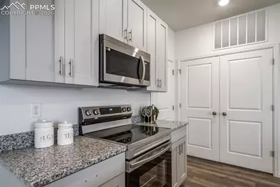 5812 Bowerman Lane, Colorado Springs, CO 80927 - Photo 9