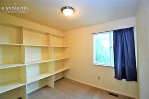 1288 Suncrest Way, Colorado Springs, CO 80906 - Photo 7