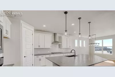8702 Long Beach Terrace, Colorado Springs, CO 80908 - Photo 9