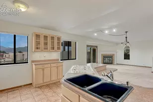 1118 Fontmore Rd, Colorado Springs, CO 80904 - Photo 13