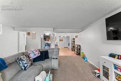2013 Sussex Lane, Colorado Springs, CO 80909 - Photo 9