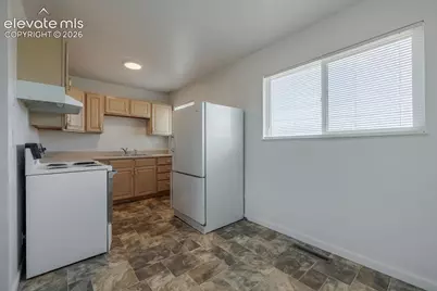 1648 Kensington Drive, Colorado Springs, CO 80906 - Photo 7