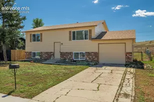 1648 Kensington Dr, Colorado Springs, CO 80906 - Photo 1