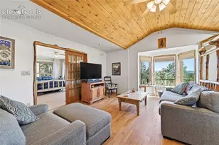556 Circle Dr, Florissant, CO 80816 - Photo 7